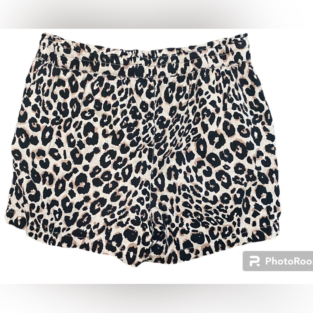 Sanctuary Animal Print Shorts - Picture 2 of 3